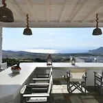 Nisides Villa