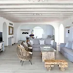 Villa Nisides *